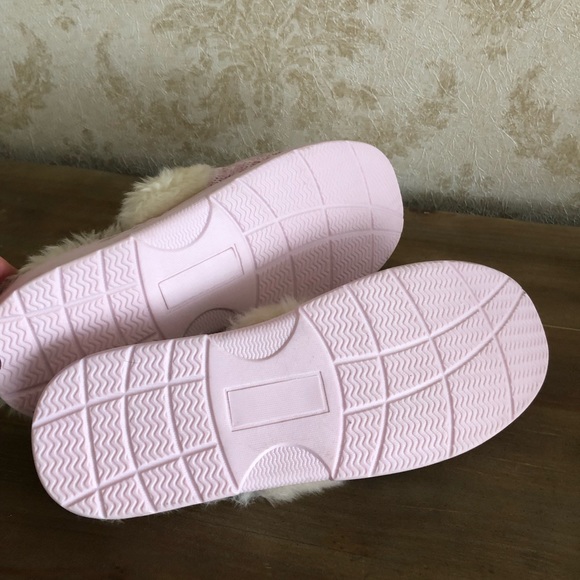 NWOT Spa Sisters slippers - Picture 6 of 7